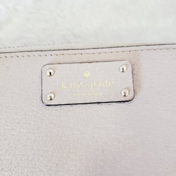 Kate Spade Cream Leather Zip Wallet - Picture 4 of 7